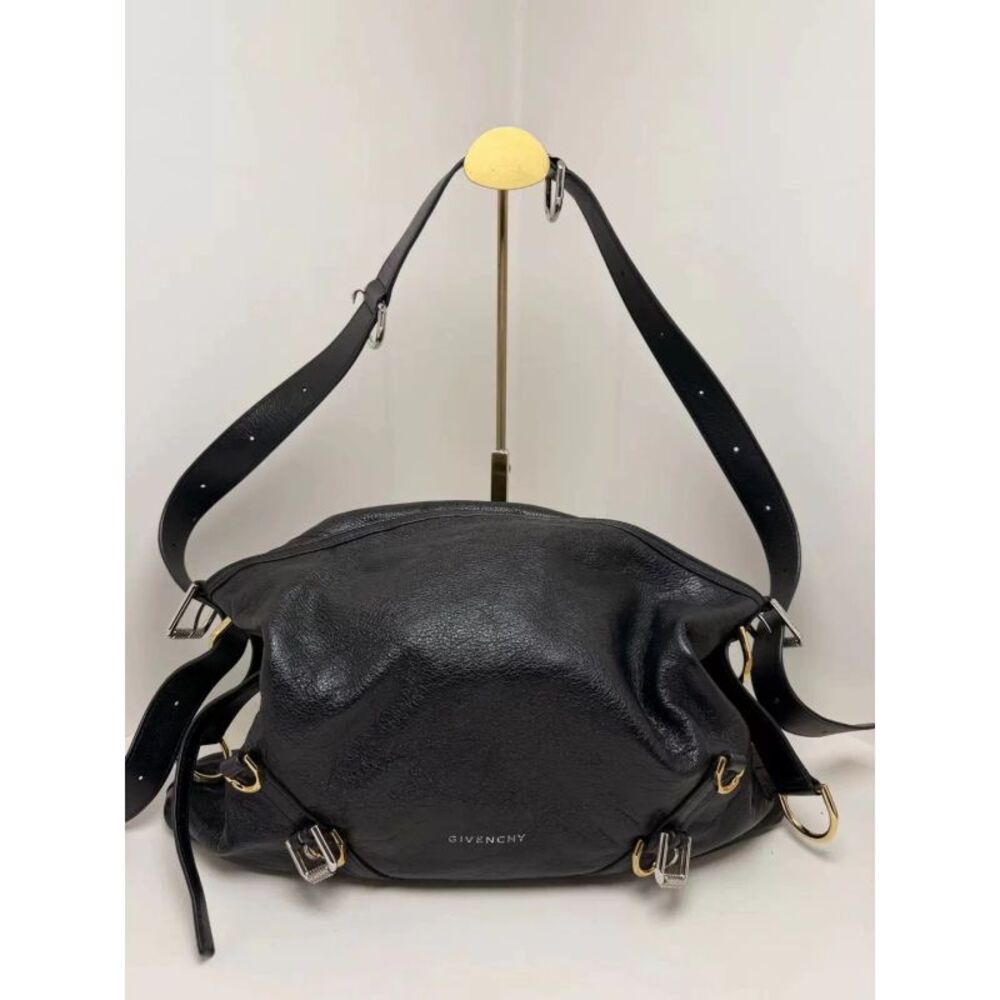 Givenchy Women Pre-Loved Bag Very Good Condition